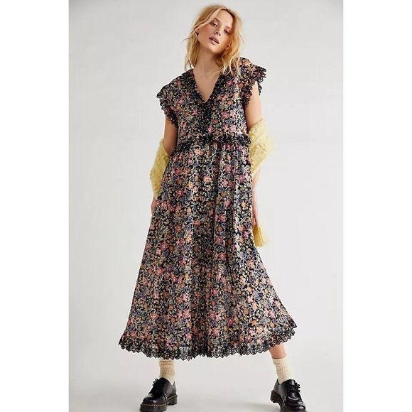 Free People Dresses & Skirts - Free People Black Combo Floral Milania Oversized Maxi Dress - Small